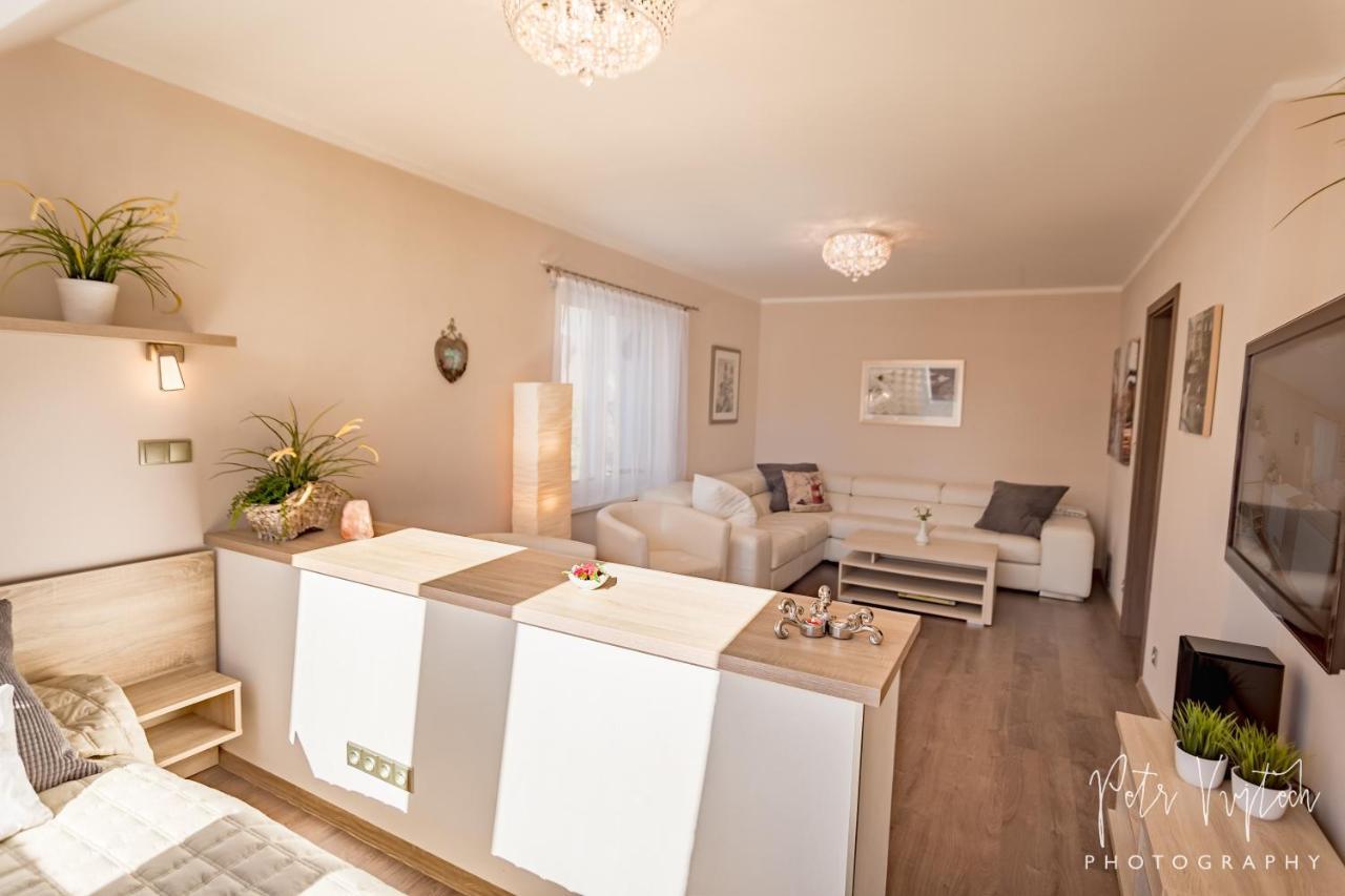 Apartman Na Lipne 프라임부르크 외부 사진